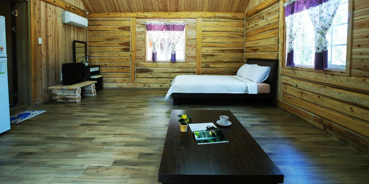 Jeju Joa Log Pension Seogwipo Exteriör bild